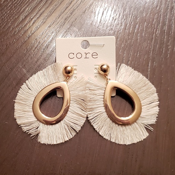 NWT Large White Tassel & Satin Gold Post Earrings - Picture 5 of 5